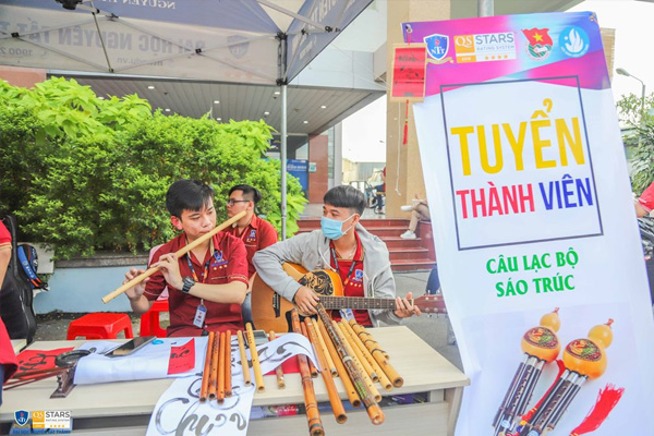 gala-cau-lac-bo-doi-nhom-ngay-hoi-chieu-mo-nhung-tan-binh-2 gala cau lac bo doi nhom ngay hoi chieu mo nhung tan binh 2